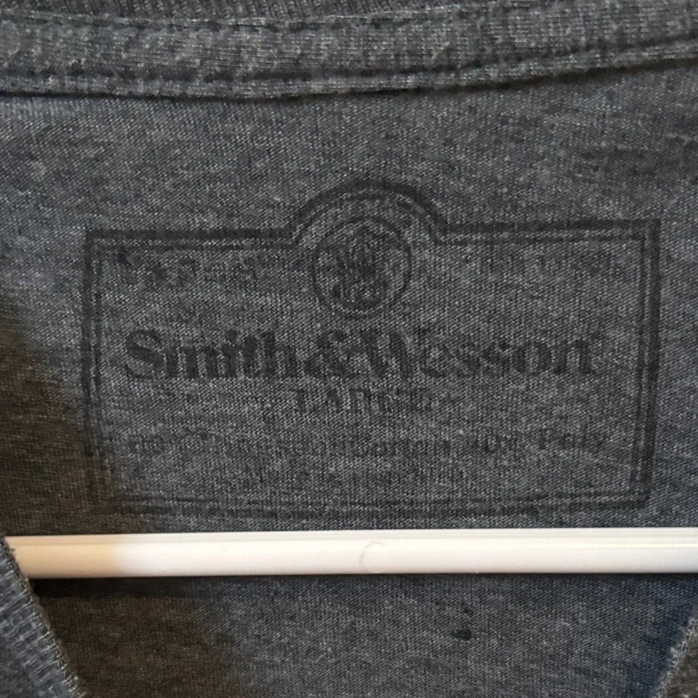 Smith & Wesson Men's Short Sleeve Tee in Charcoal Gray - Picture 2 of 3